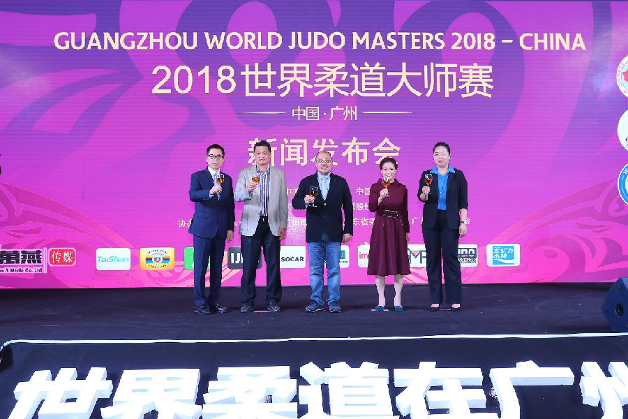 开云官网-柔道大师赛上演强强对话，闽南貔貅队逆转东城灰熊队，团队配合流畅；技战术储备厚实的简单介绍