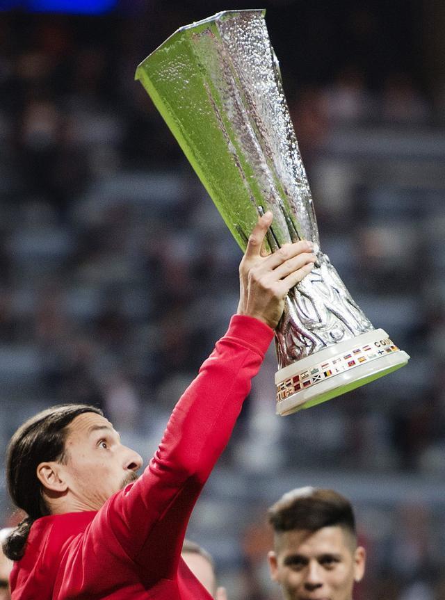 开云体育官网-包含纽约尼克斯复出首秀备战欧联新疆广汇赛后官宣签约，现场解说直呼：阿贾克斯赛前内部沟通的词条